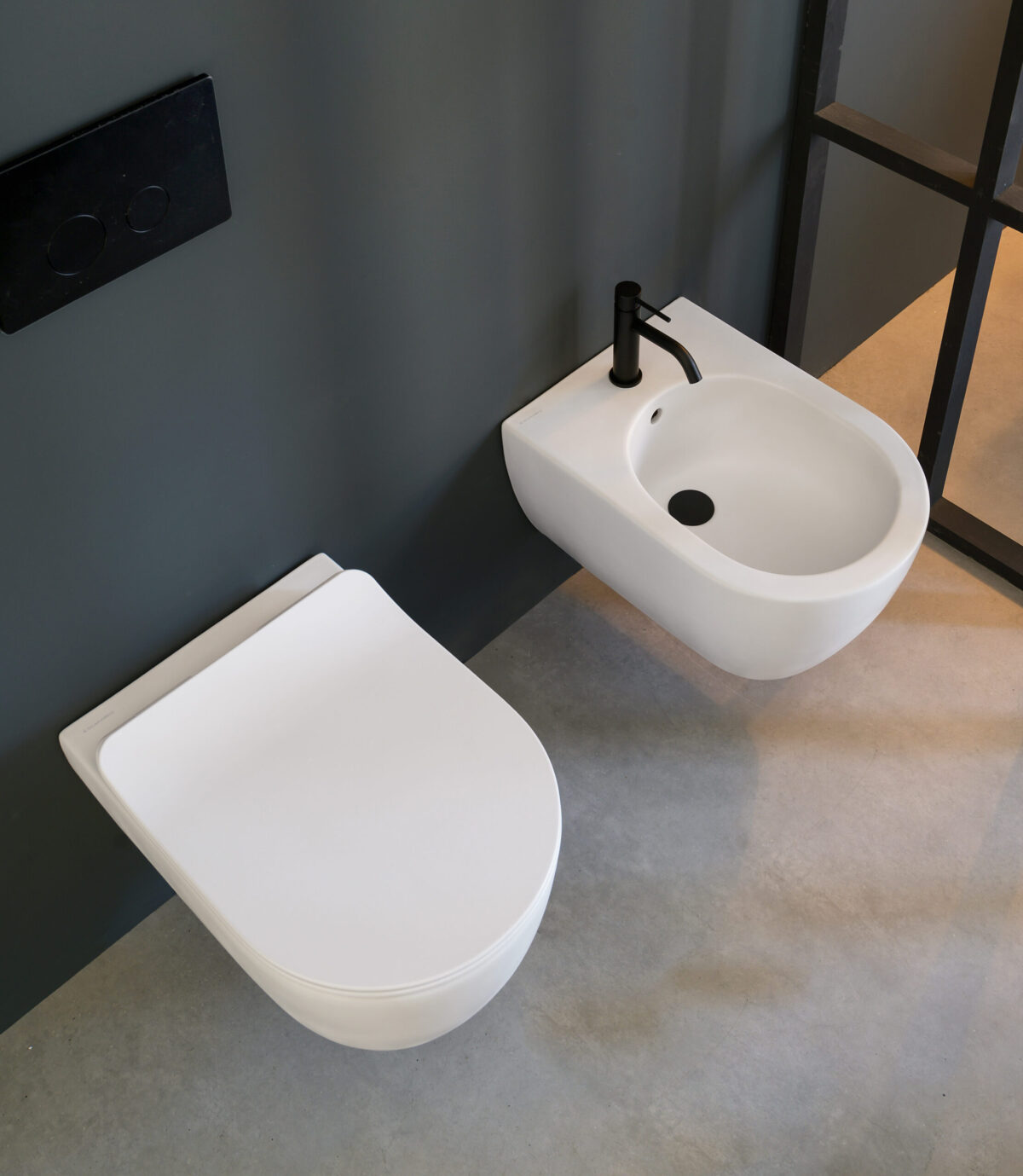 GLAM TWIST HUNG WC - Image 7