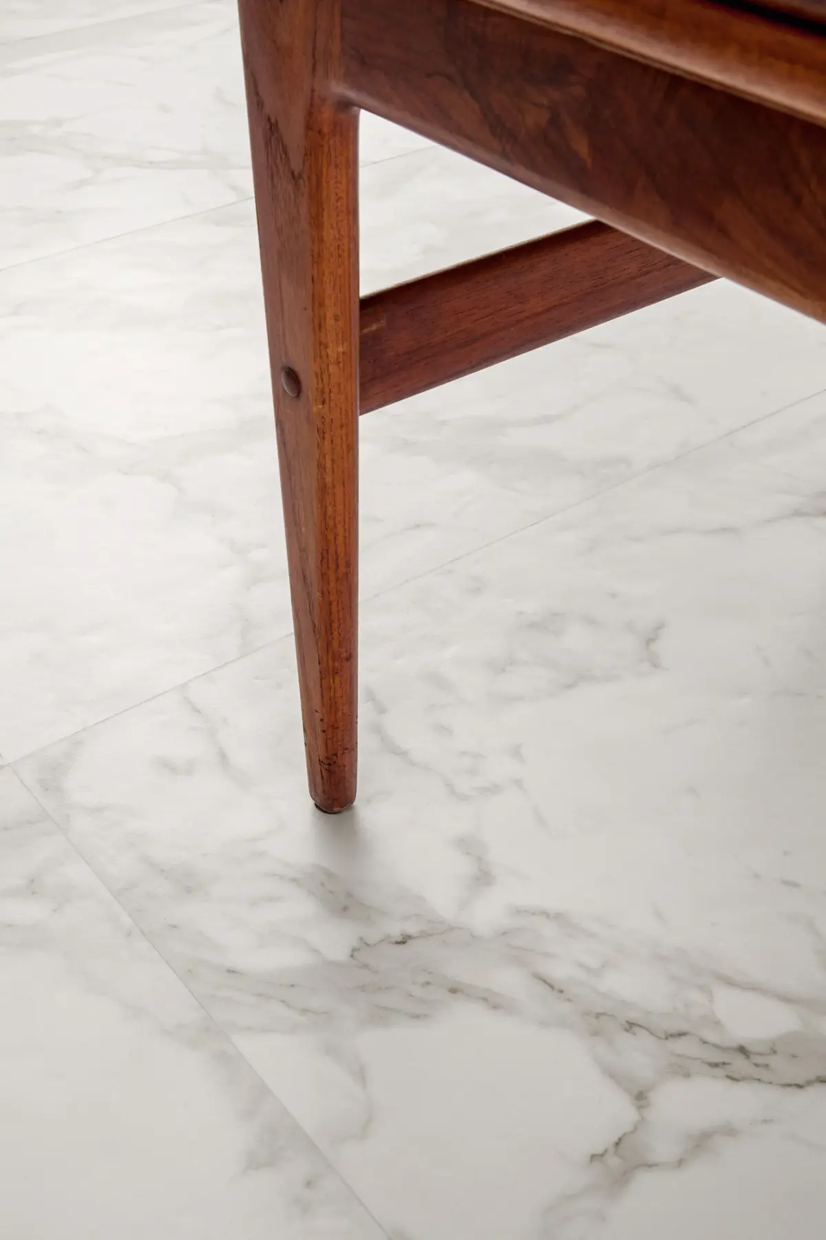 Themar Venato Gold - Image 3